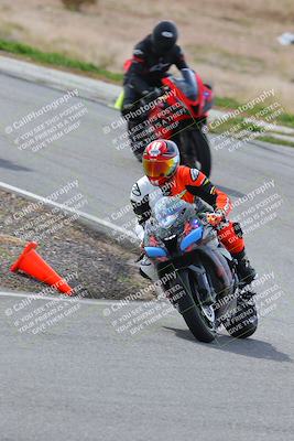 media/Mar-05-2023-TrackXperience (Sun) [[a95d40e56a]]/Group 2/session 2 turn 4/